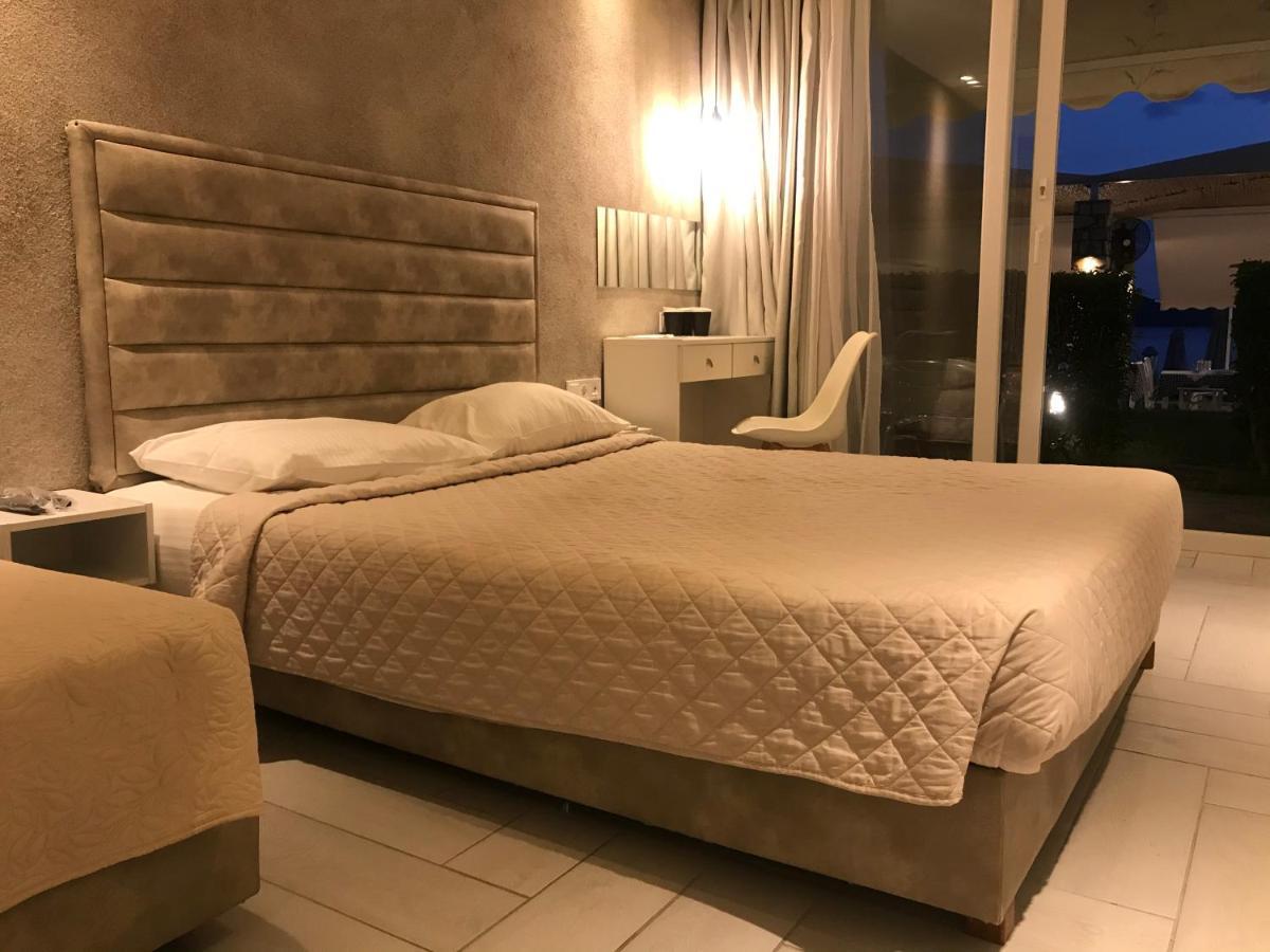 Porto Palio Beach Hotel PalaiónTsiflíkion Zewnętrze zdjęcie