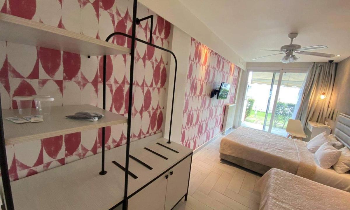 Porto Palio Beach Hotel PalaiónTsiflíkion Zewnętrze zdjęcie